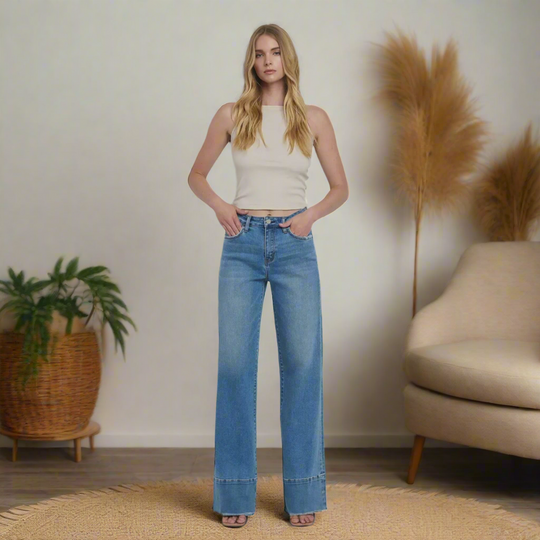 Olivia Wide Leg Raw Hem Jean