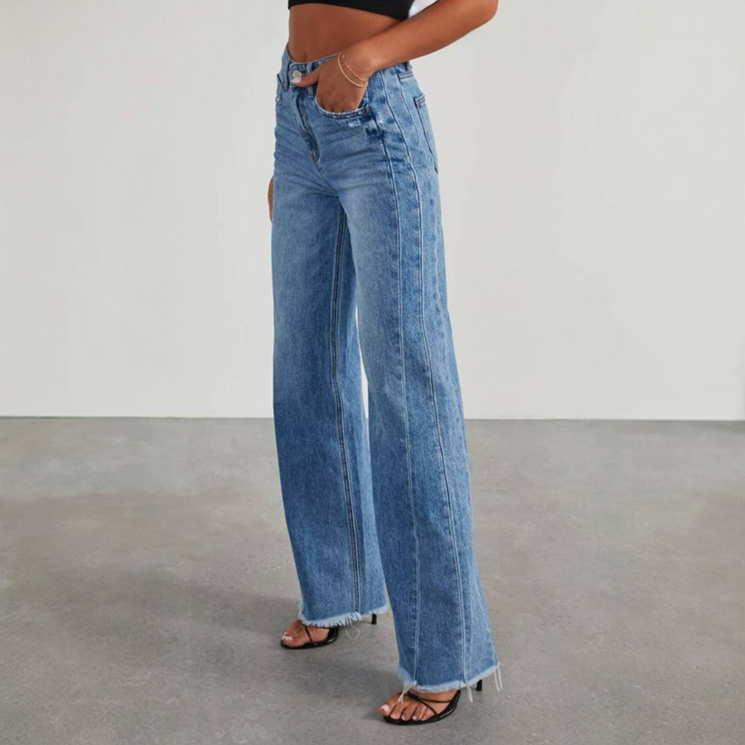 Aliyah Frayed Hem Jeans